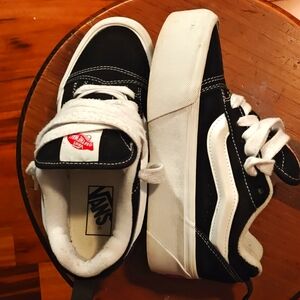 Vans platform knu skool